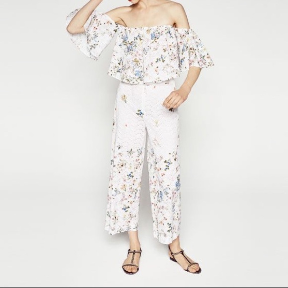 Zara White Floral Culotte Pants